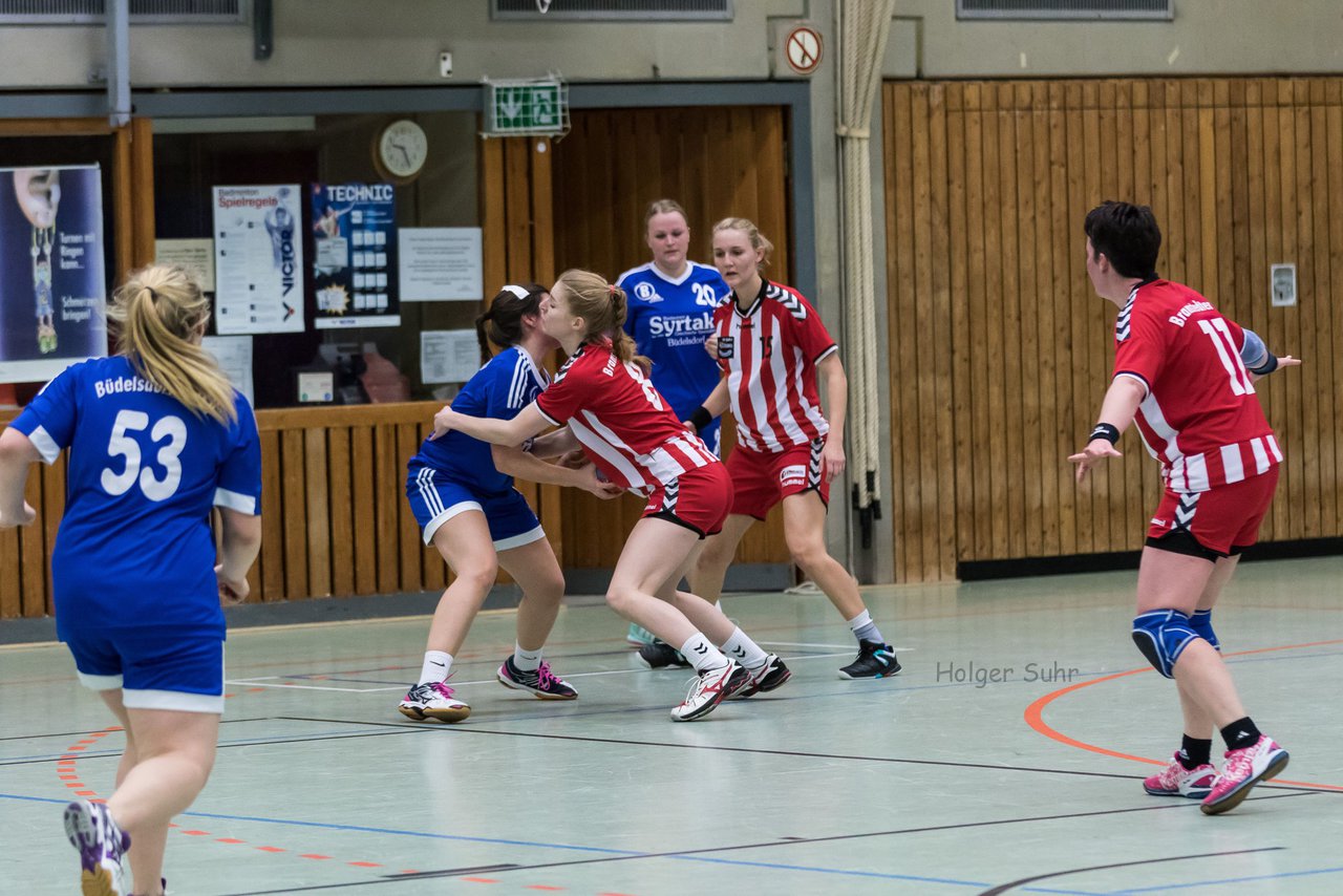 Bild 136 - Frauen Barmstedter TS - Buedelsdorfer TSV : Ergebnis: 26:12